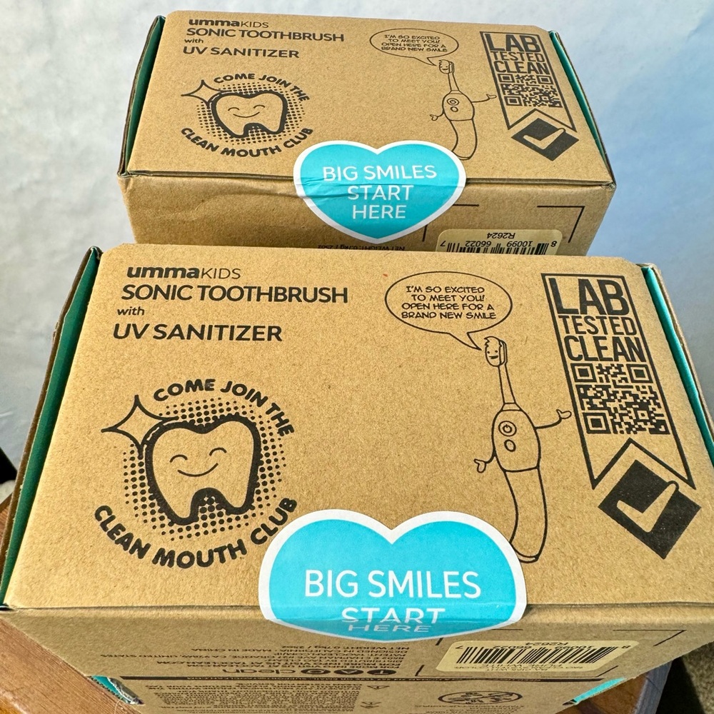 2 Tao kids Umma Kids Sonic toothbrushes in unopened boxes! Includes base. - Picture 4 of 5